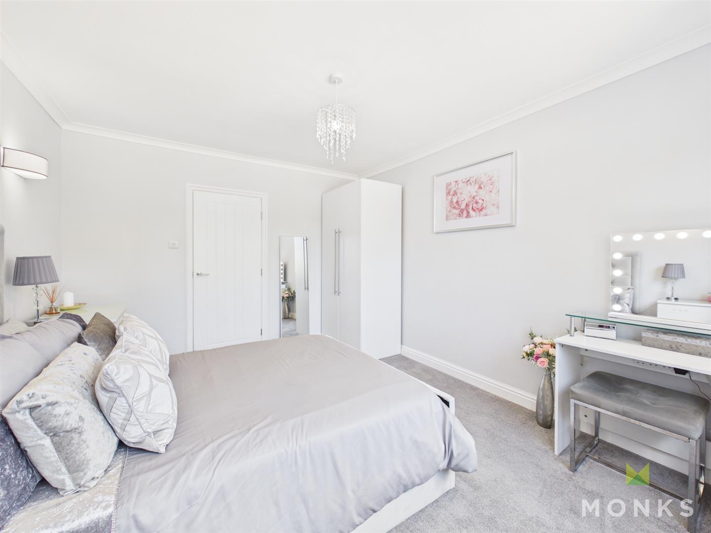 11 Hampton Close, Oswestry, SY11 1SL For Sale
